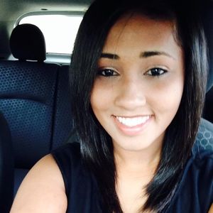 Meet your Posher, Paula zoe